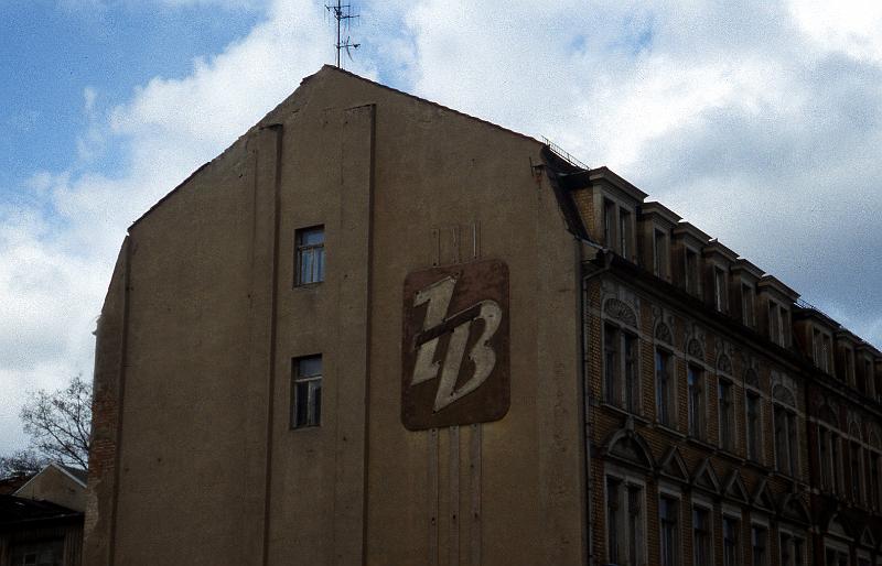 Dresden-Striesen, Bergmannstr. 46, 19.4.1997.jpg - Zeit im Bild